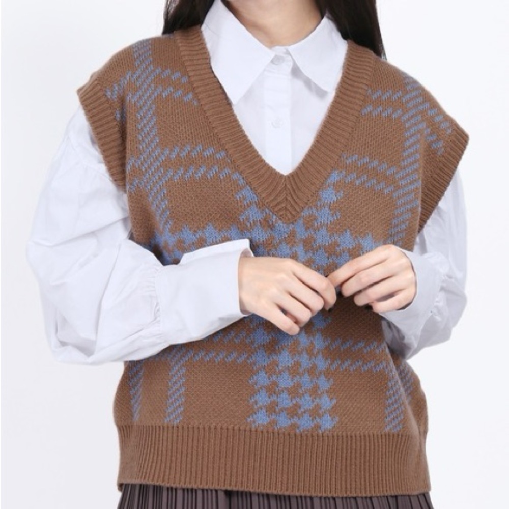 OAK + FORT Blue & Brown Crewneck Sleeveless Sweater with Ribbed Collar Size S